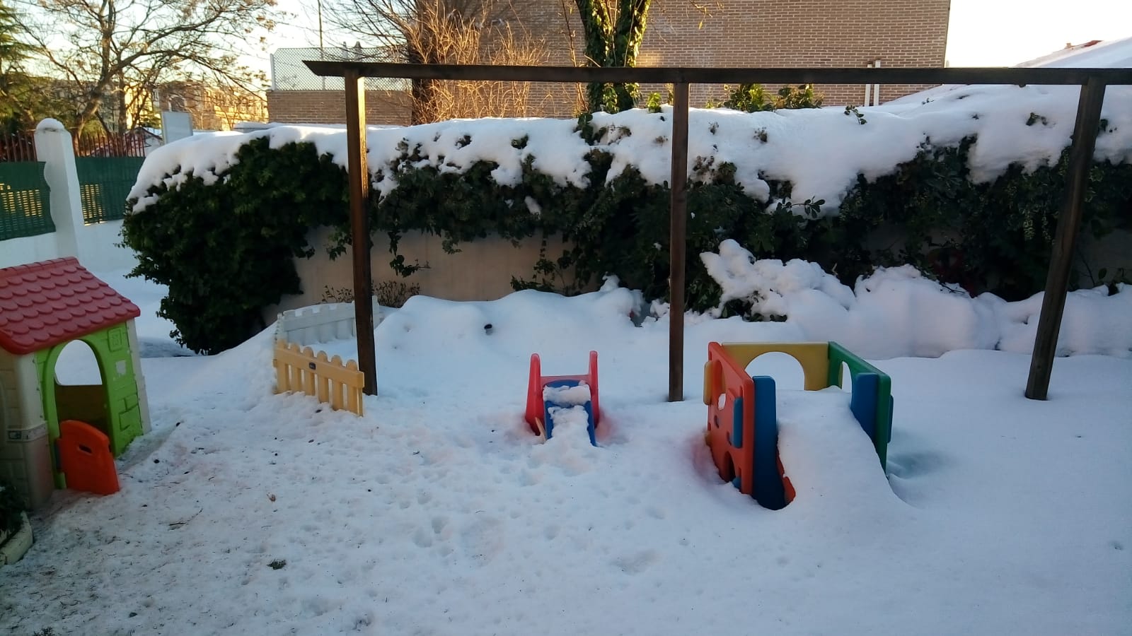 Nevada en la escuela infantil la Abeja Maya.